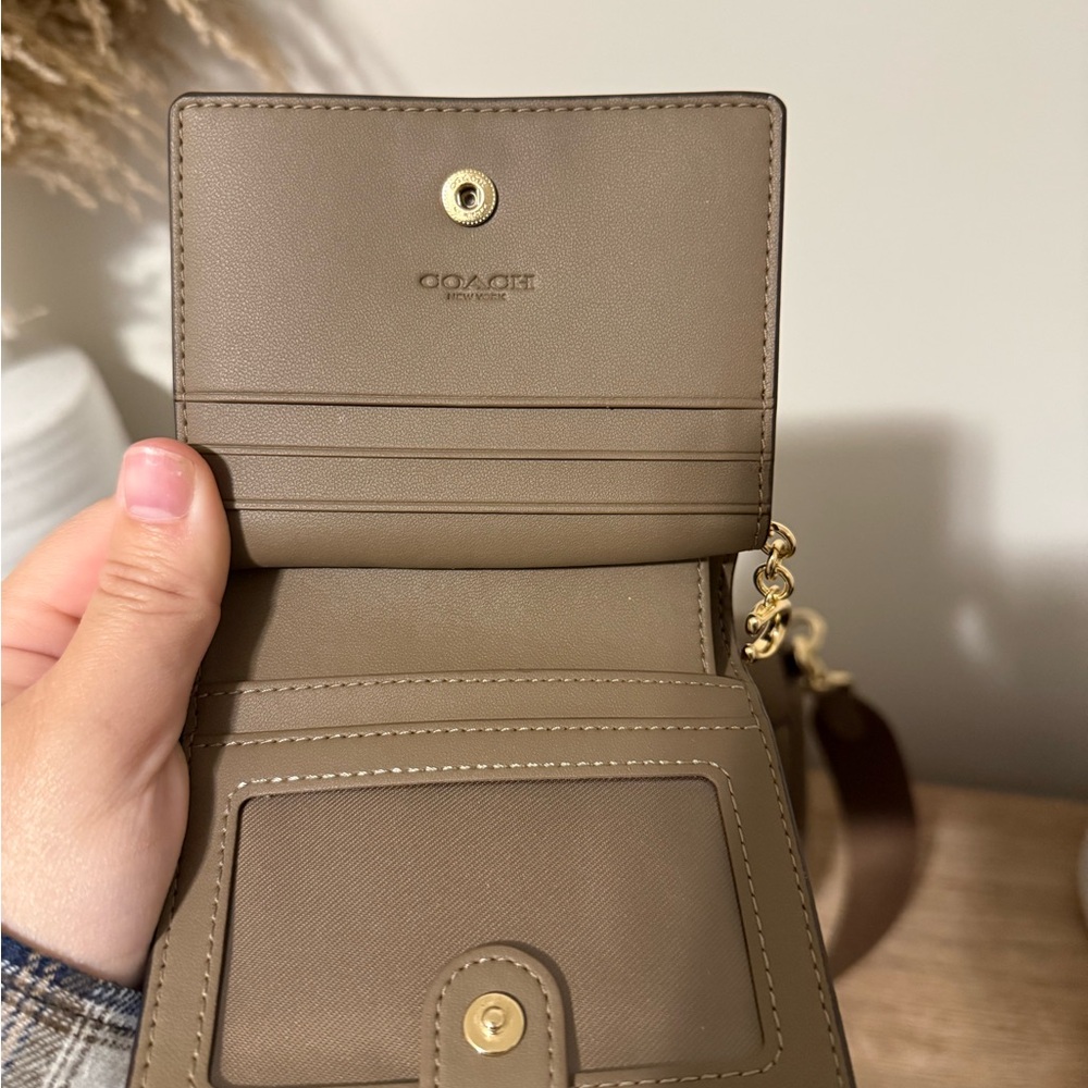 Coach Amelia Saddle Bag in Dark Stone with matching Snap Wallet - Picture 6 of 7